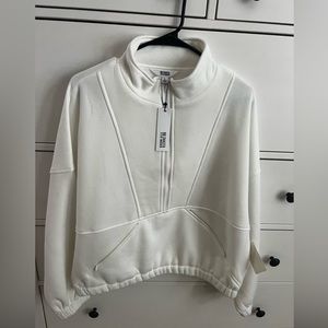 BB Dakota by Steve Madden cropped half zip